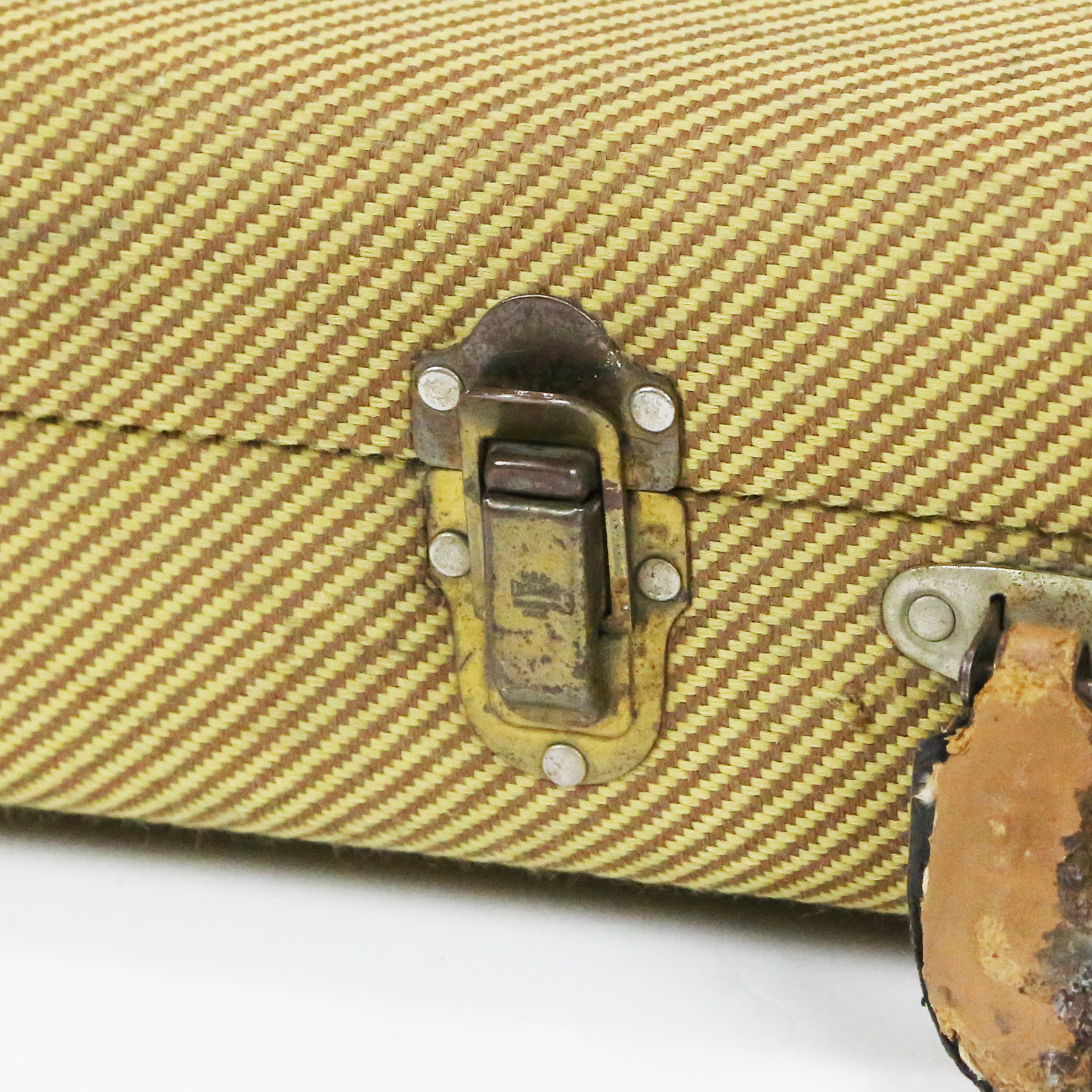 1980s-Fender-Strat-Tele-Tweed-Fullerton-Case-06