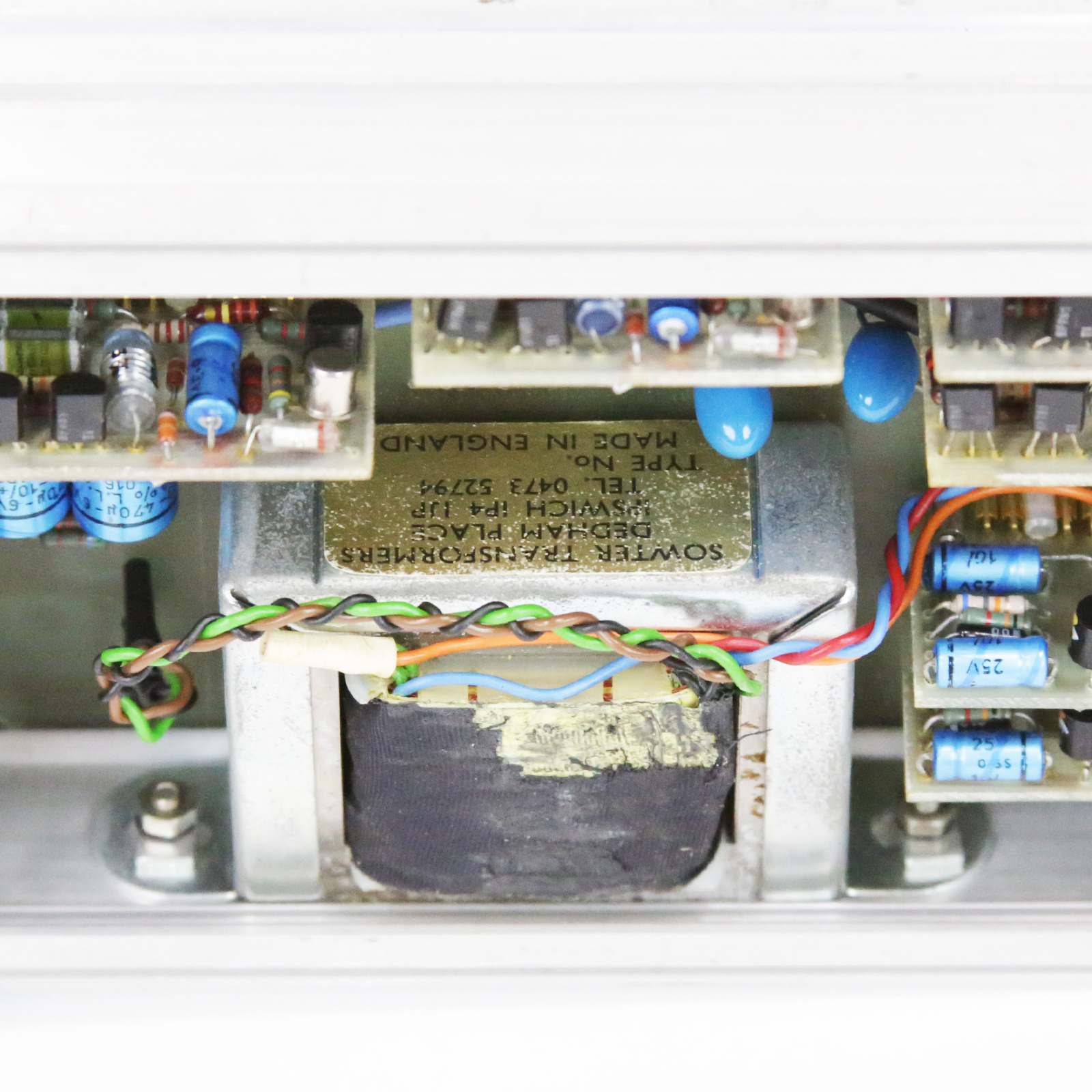 Calrec-XL1086-001-09