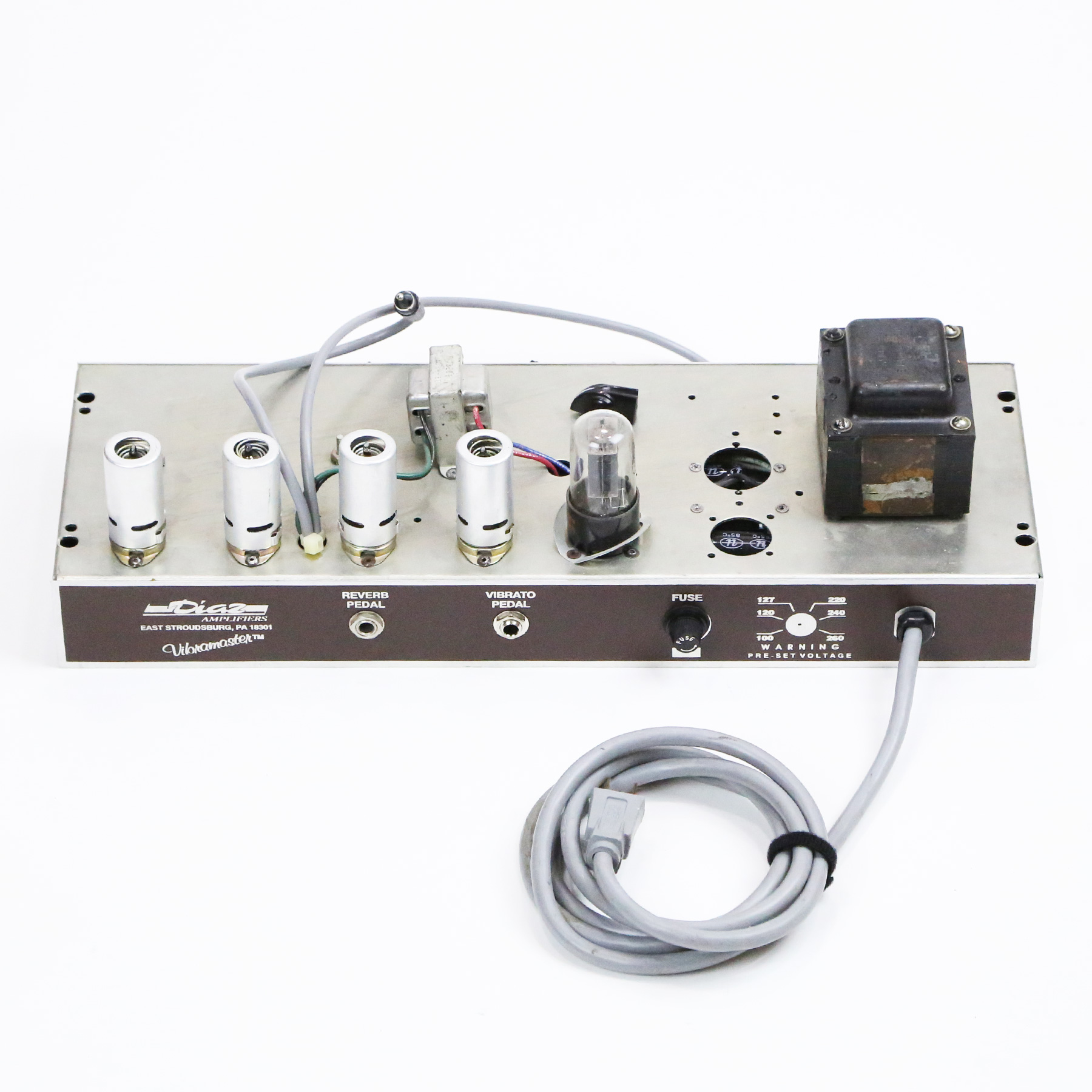 1994-Diaz-Amplifiers-Vibramaster-Reverb-21