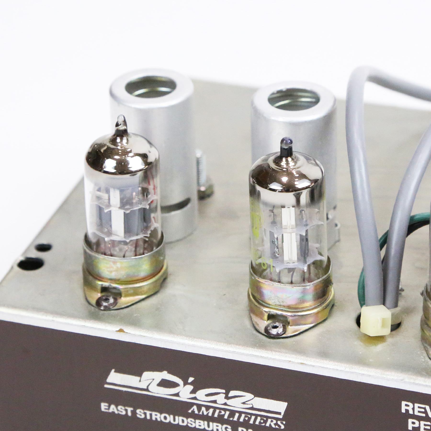 1994-Diaz-Amplifiers-Vibramaster-Reverb-24