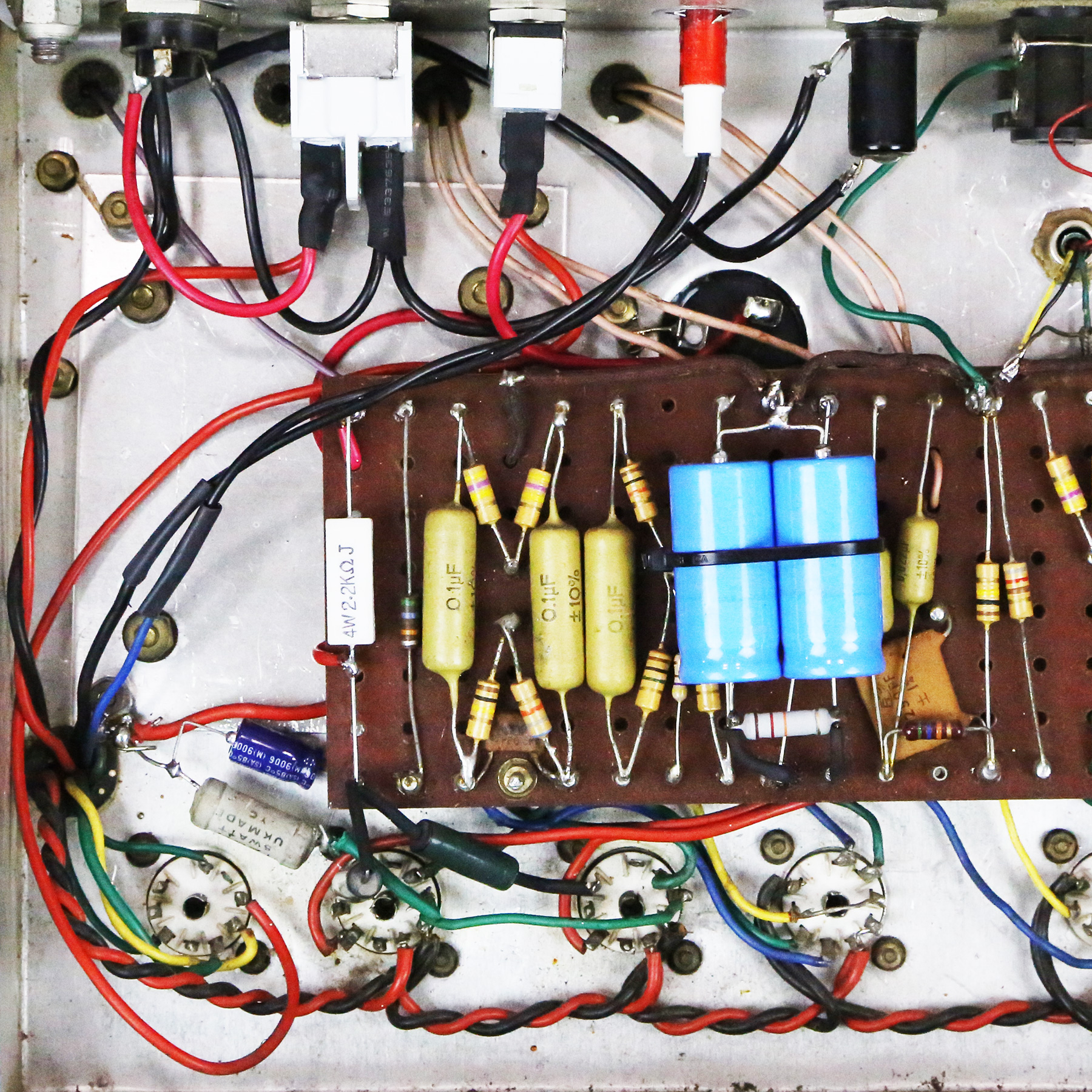 1967-Marshall-PA-20-Plexi-Amplifier-26