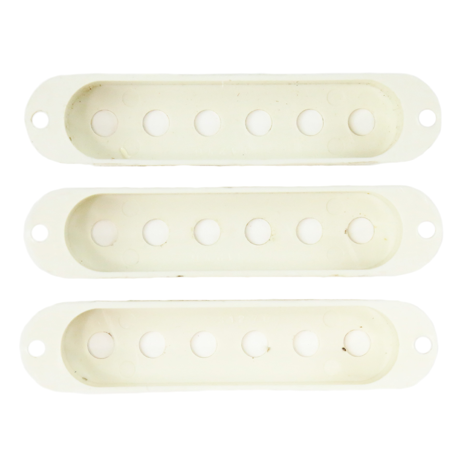 1970s-Fender-Strat-Pickup-Covers-02