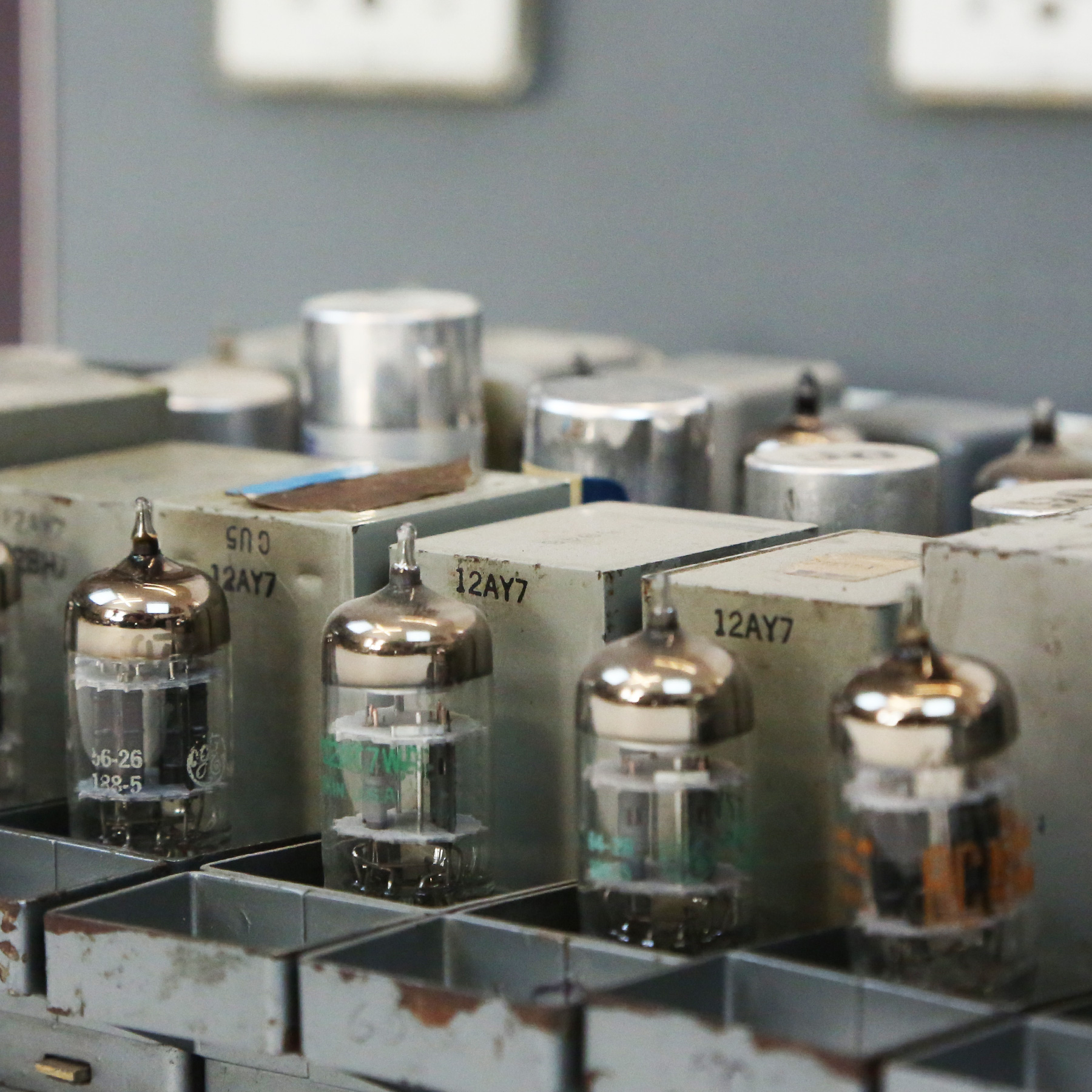 1960s-Universal-Audio-Console-Parts-09