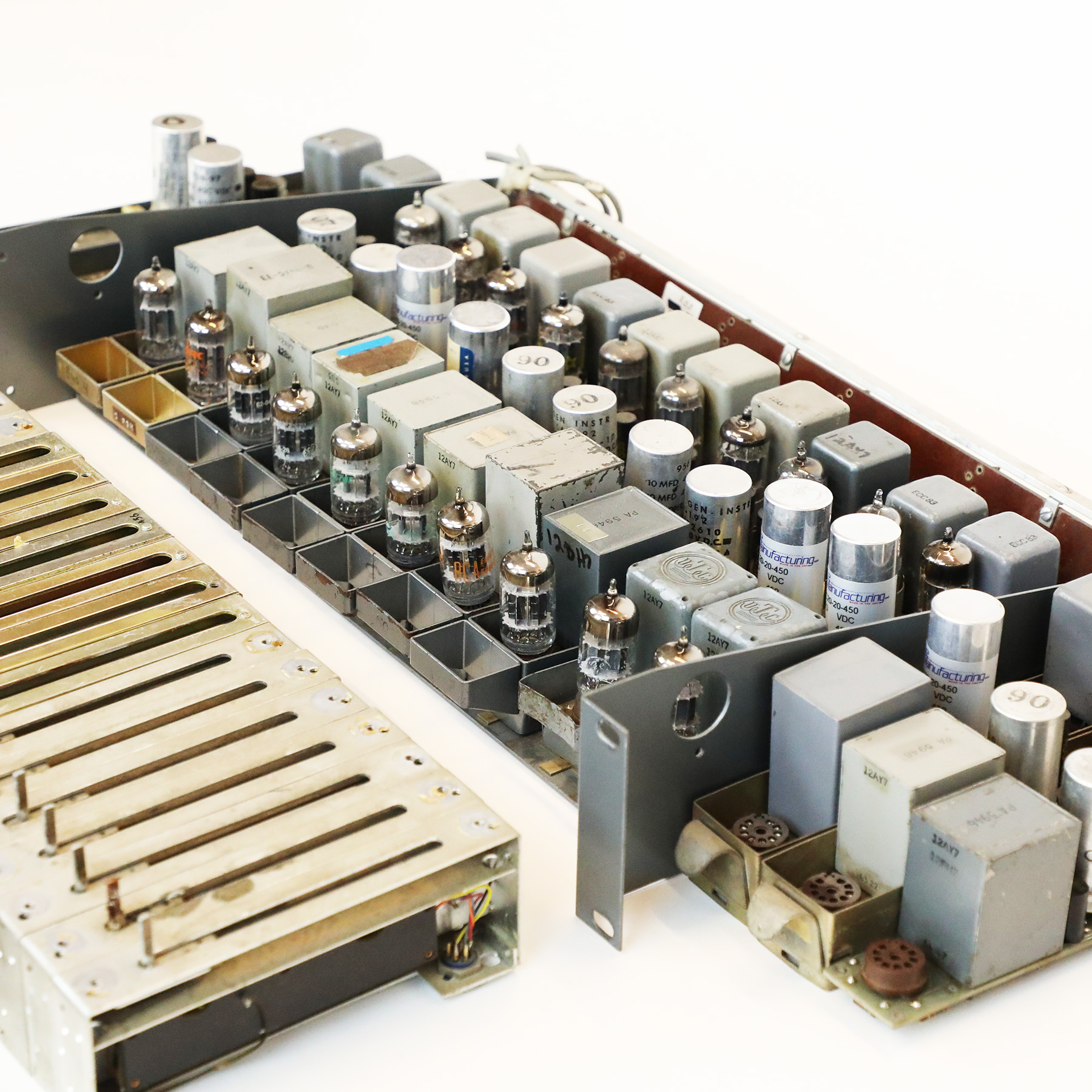 1960s-Universal-Audio-Console-Parts-19