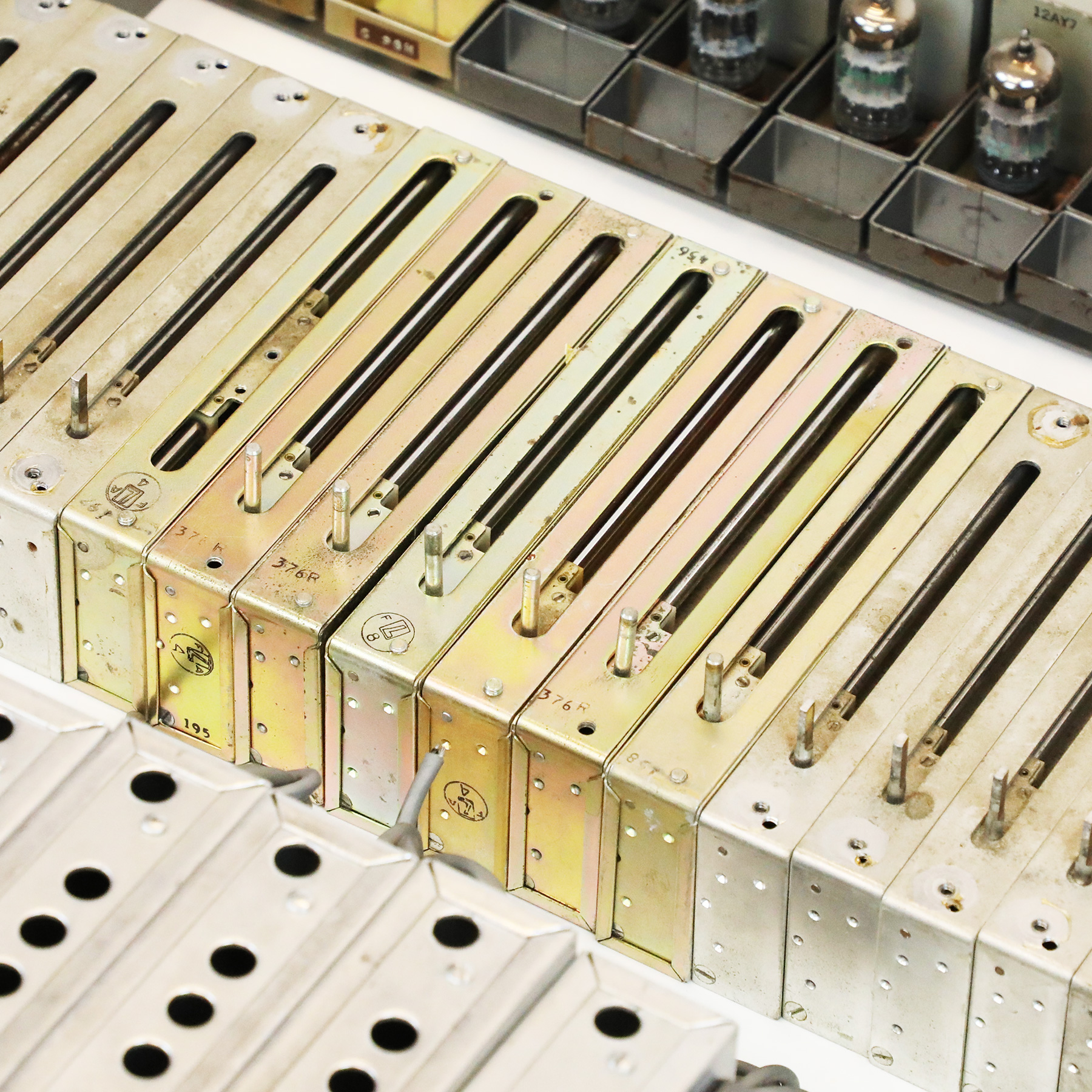 1960s-Universal-Audio-Console-Parts-20