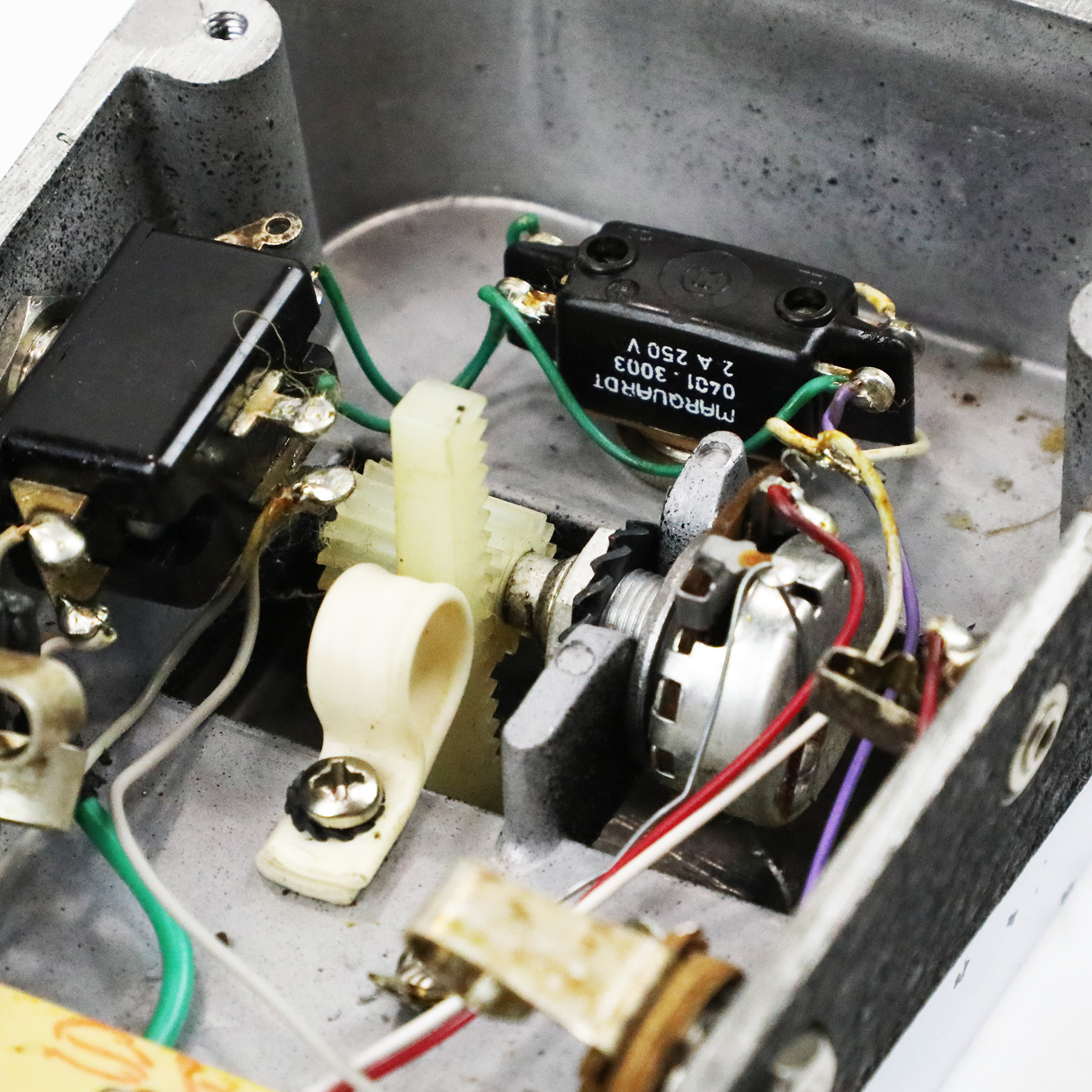 1970s-Electra-Fuzz-Wah-12