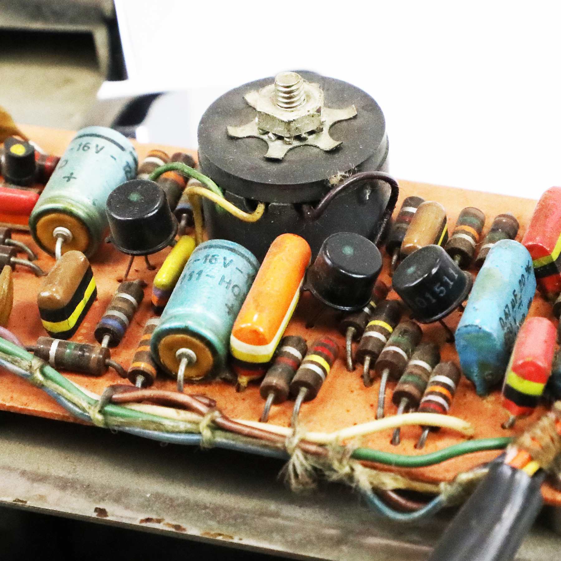 1970s-Fender-Fuzz-Wah-13