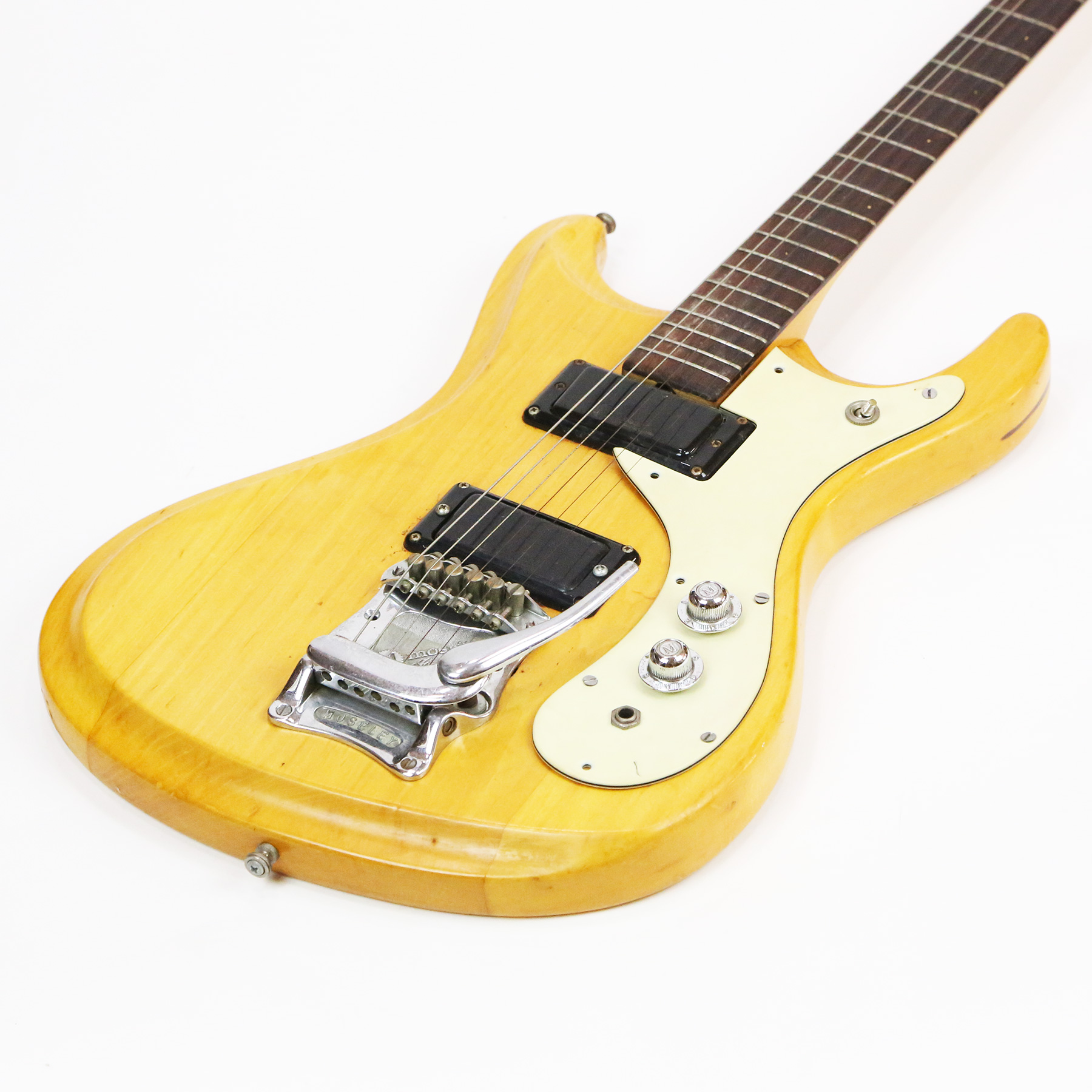1965-Mosrite-Ventures-Mark-V-Body-B802-39