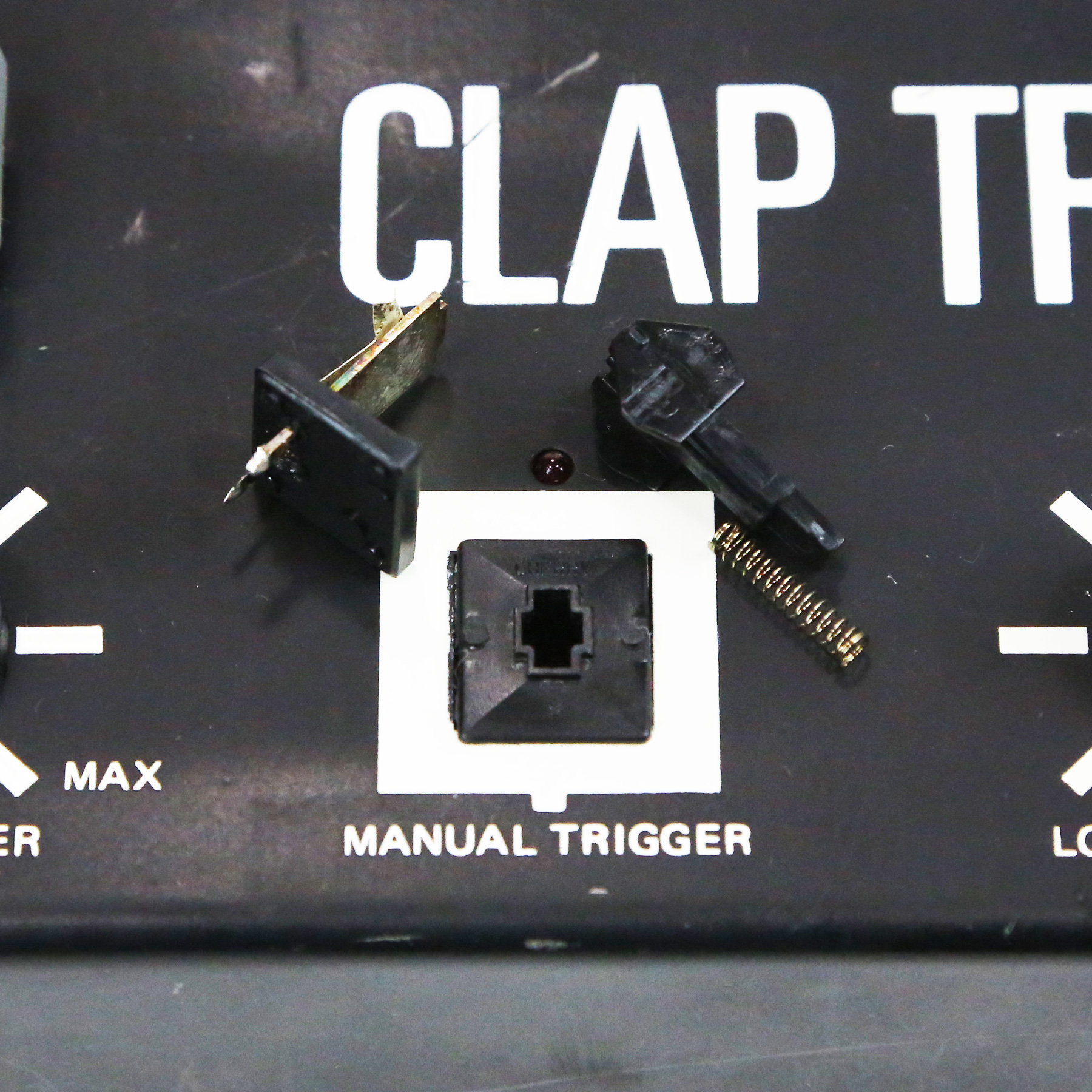 1980s-Simmons-Musicaid-Clap-Trap-Handclap-Synthesizer-661-12