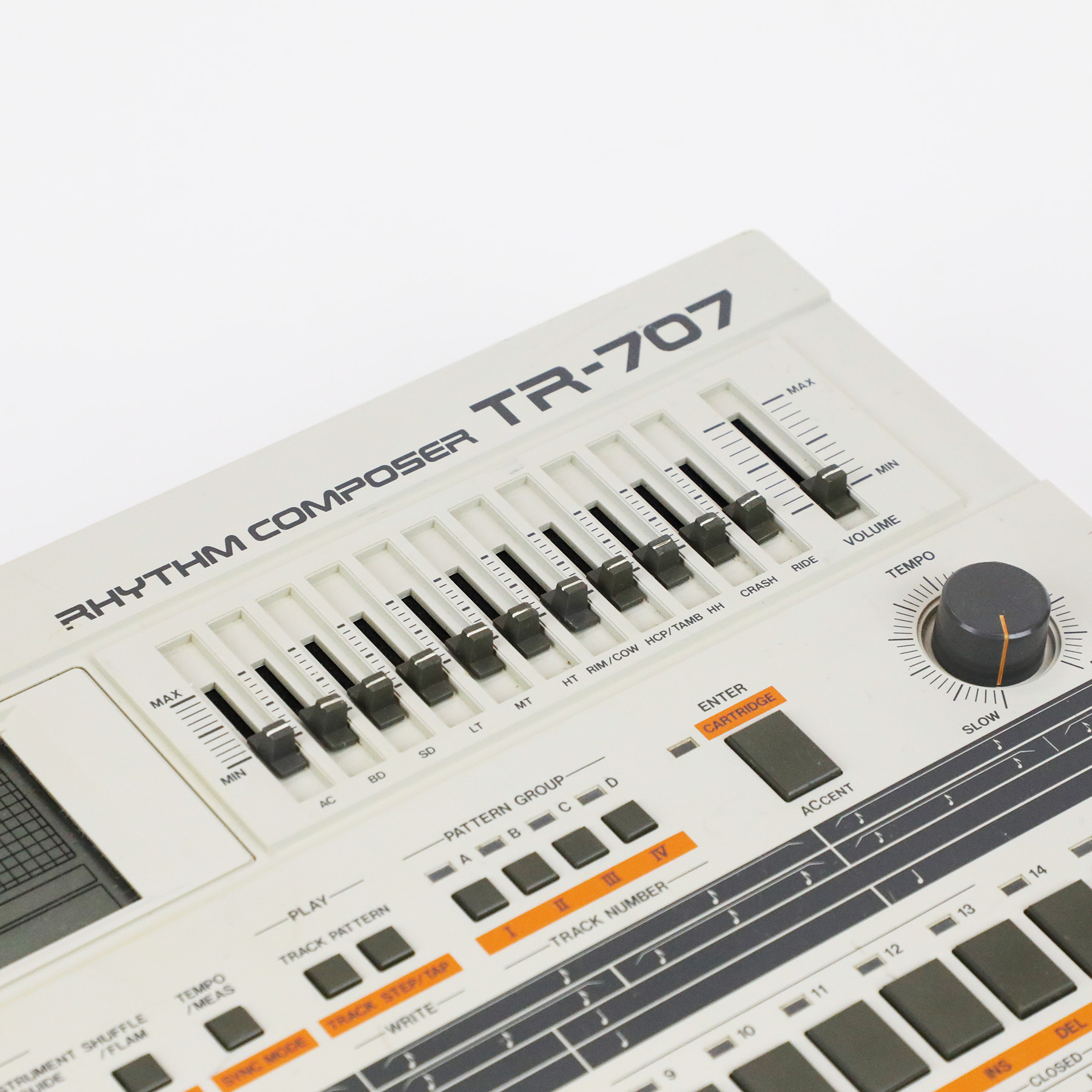 1985-Roland-TR-707-Rhythm-Composer-521000-07