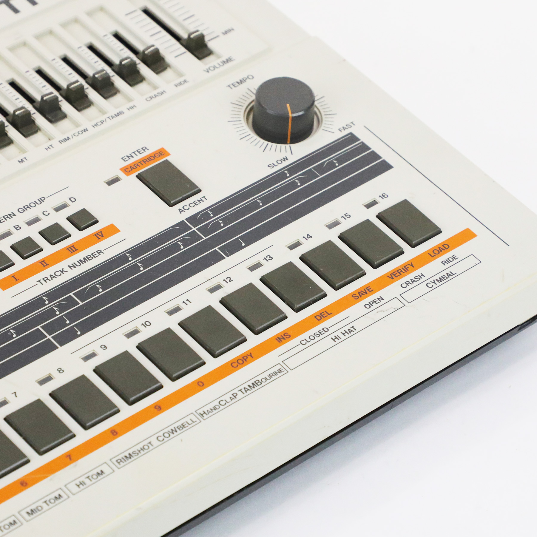 1985-Roland-TR-707-Rhythm-Composer-521000-09