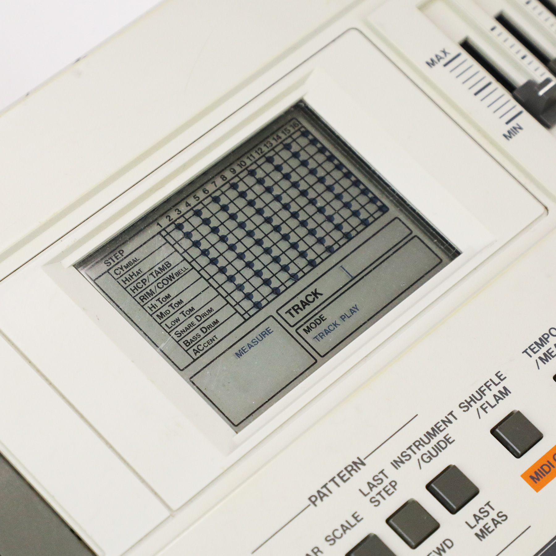 1985-Roland-TR-707-Rhythm-Composer-521000-17