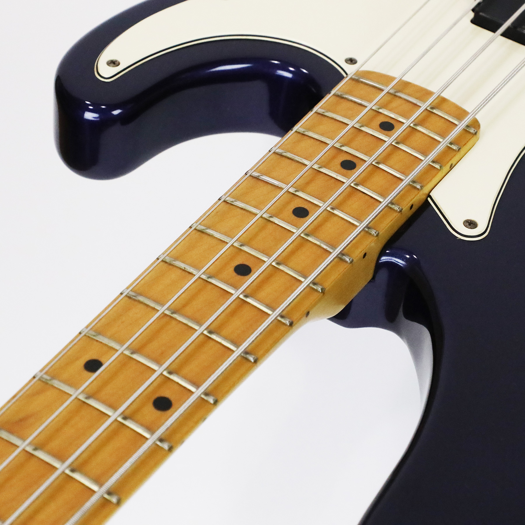 1991-Fender-P-Bass-Plus-N912530-30