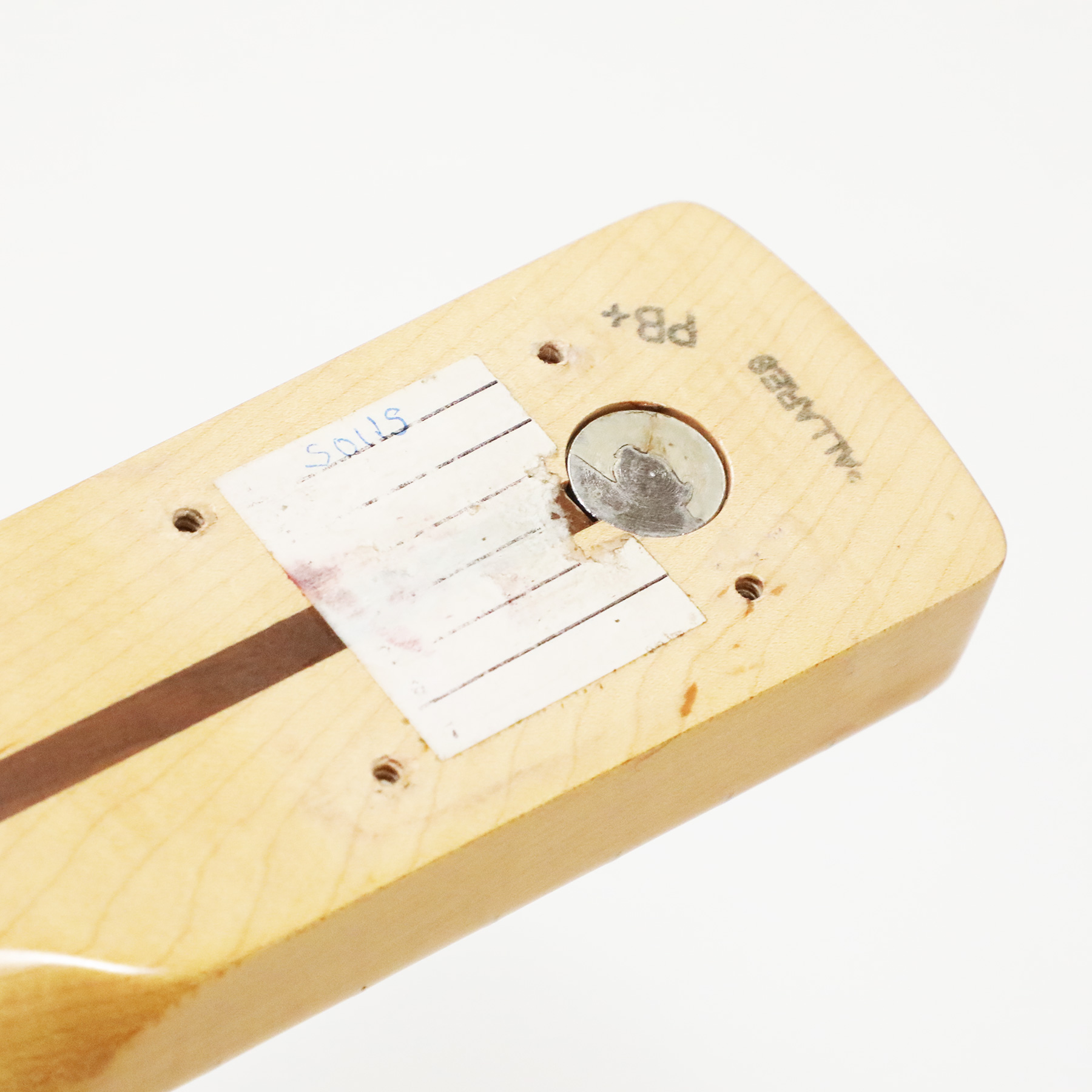 1991-Fender-P-Bass-Plus-N912530-36