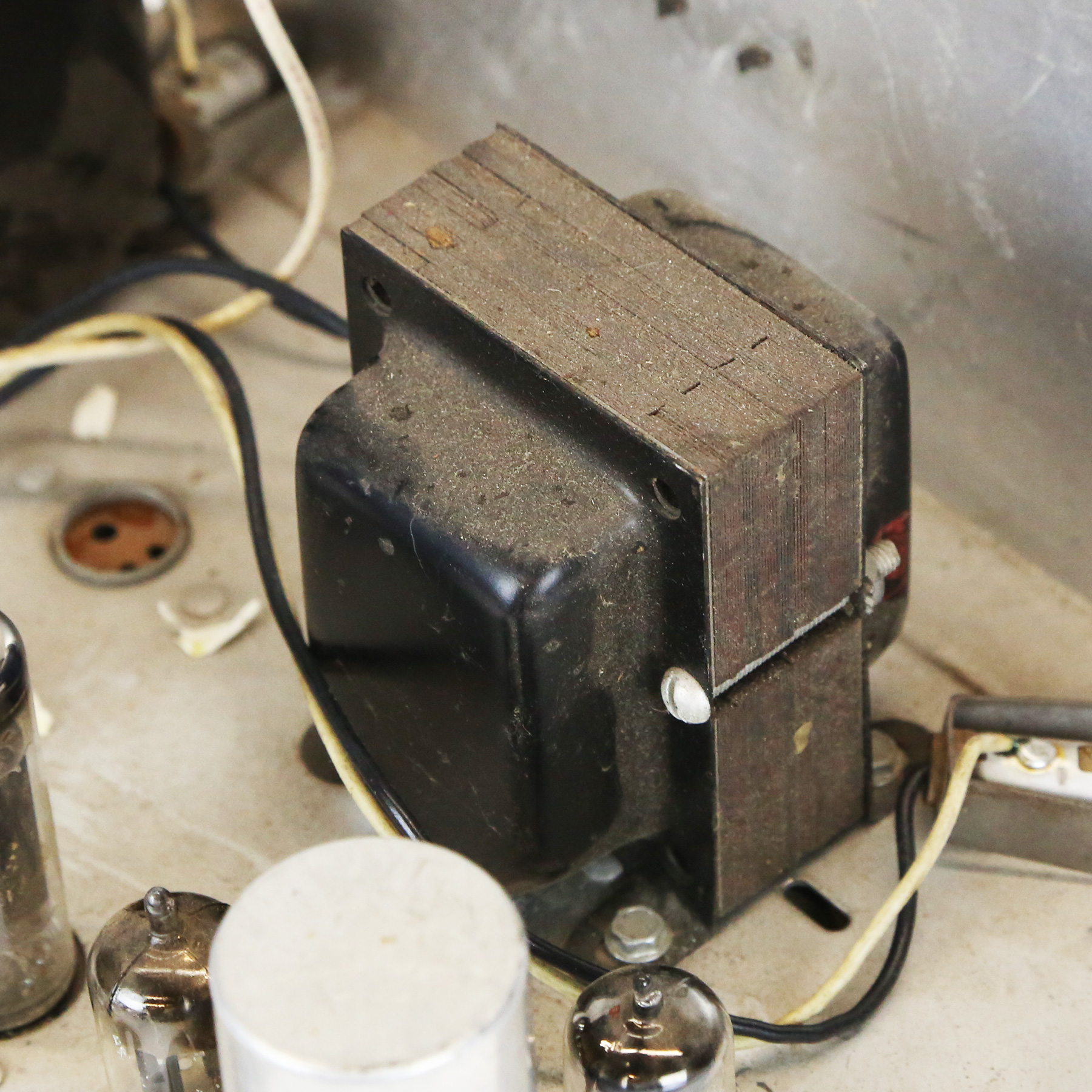 Hoffman-HiFi-Integrated-Amplifier-14