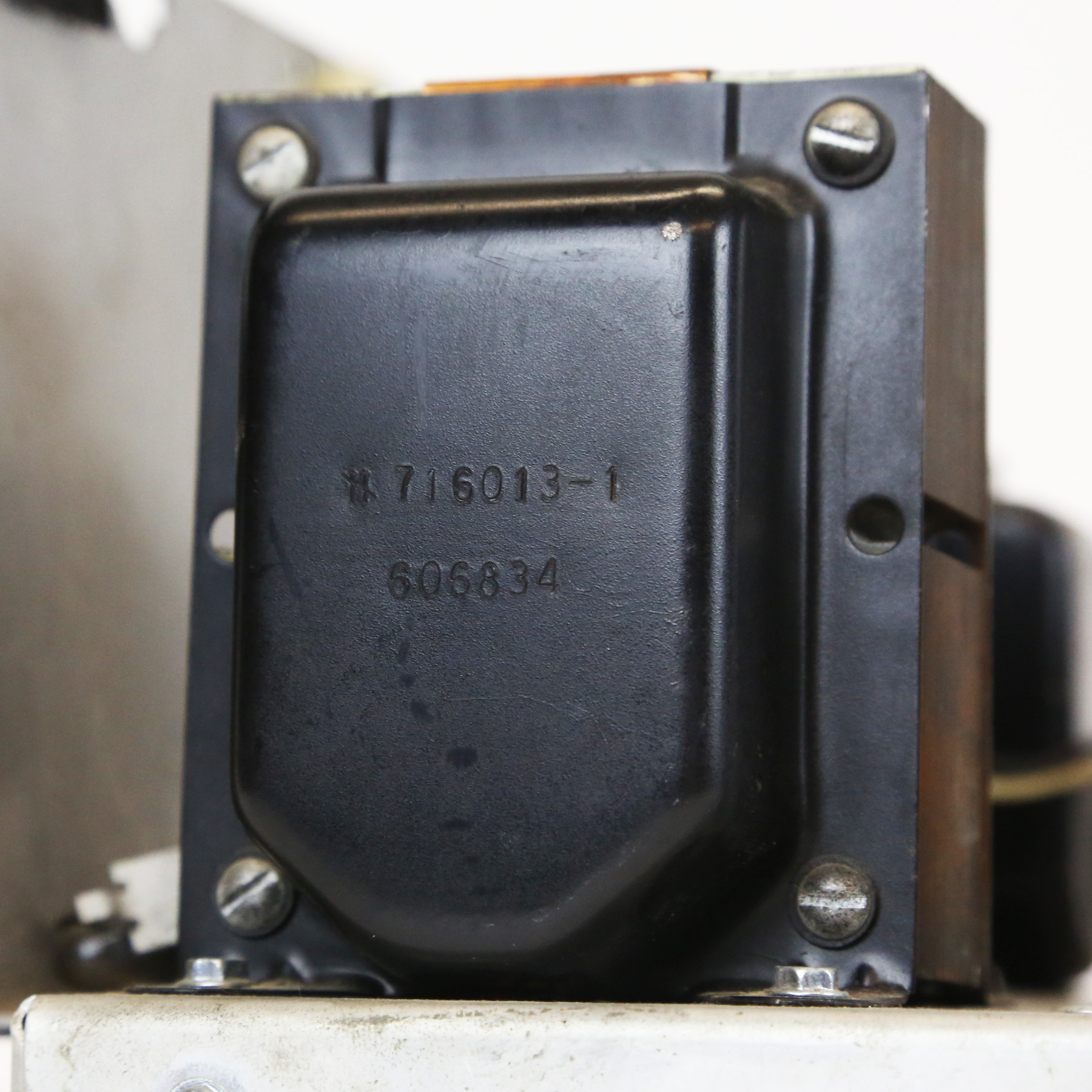 Hoffman-HiFi-Integrated-Amplifier-16