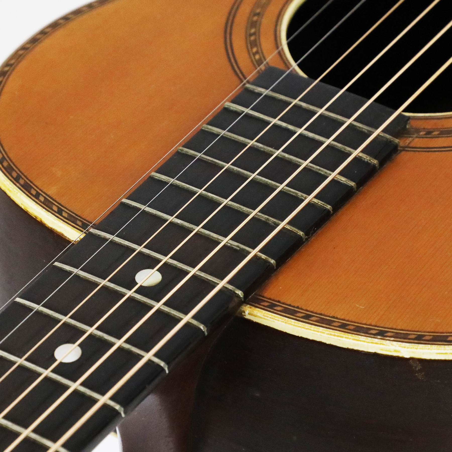 1910s-Bradbury-Parlor-Guitar-31