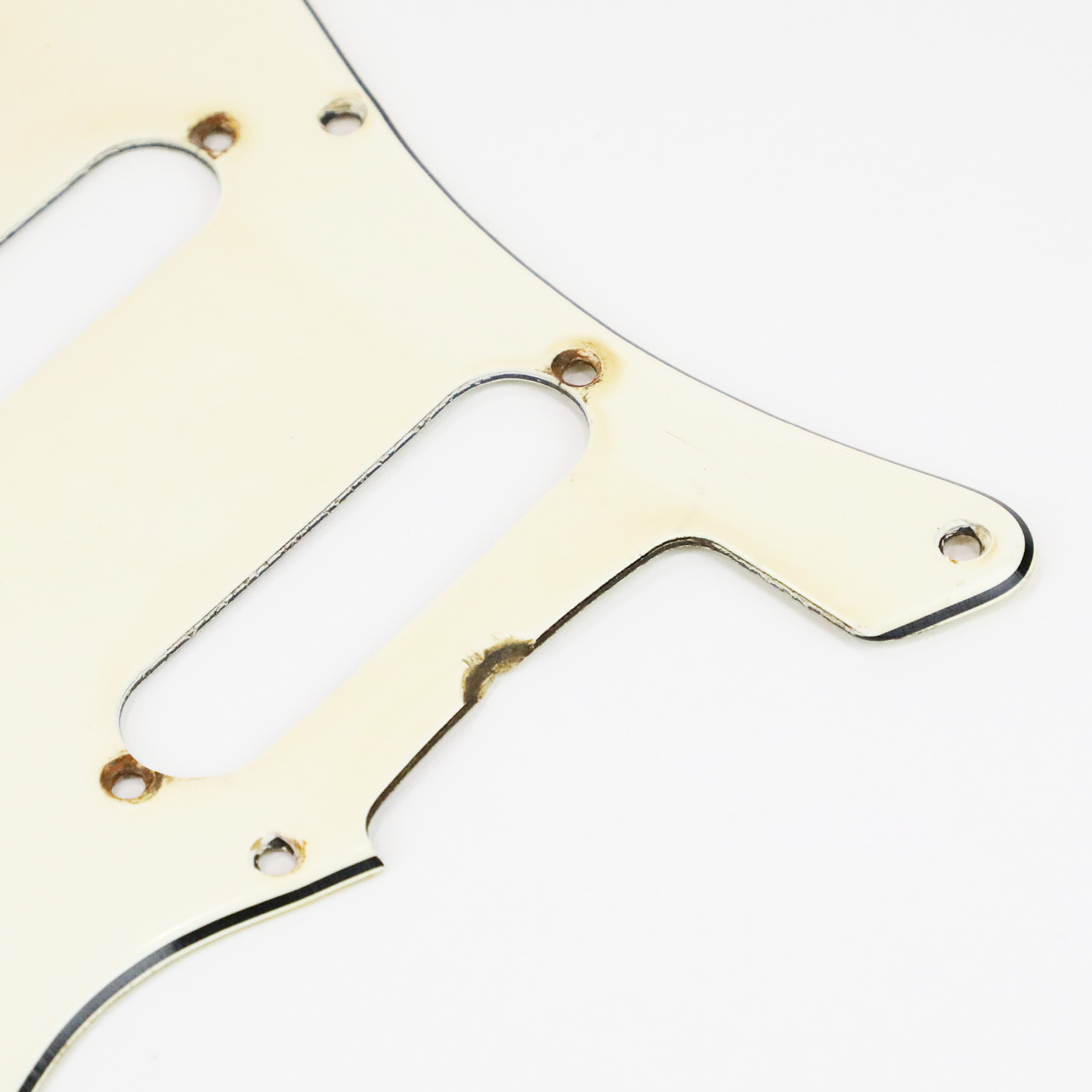 1960s-Fender-Stratocaster-Pickguard-08