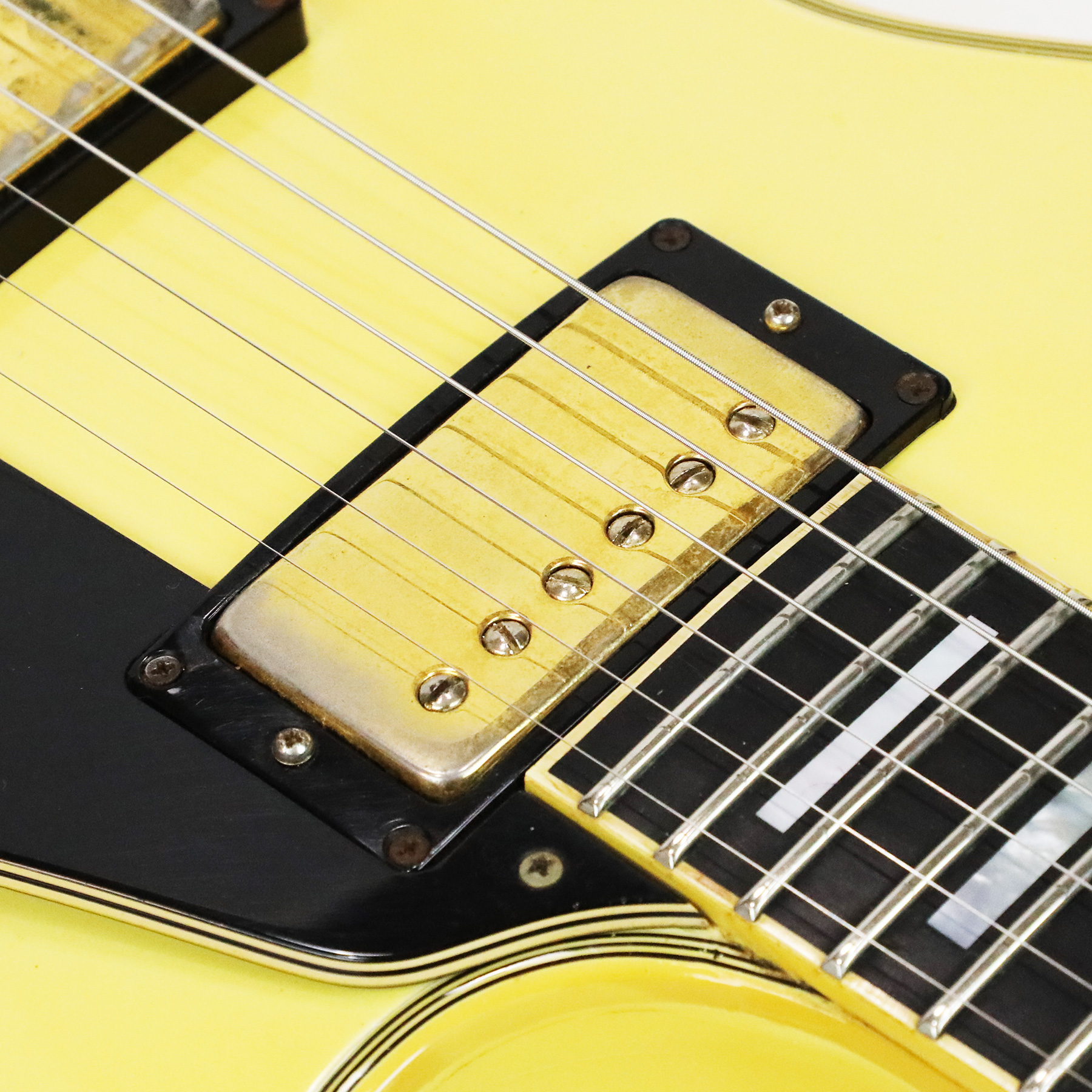 1974-Gibson-Les-Paul-Custom-416604-13