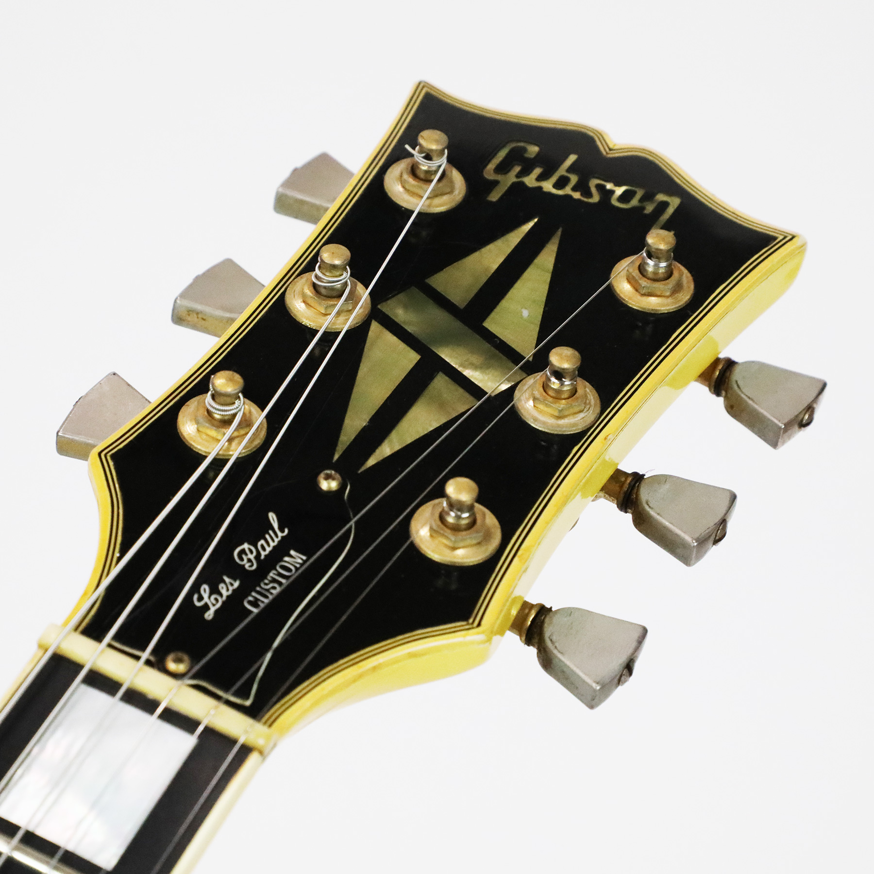 1974-Gibson-Les-Paul-Custom-416604-32