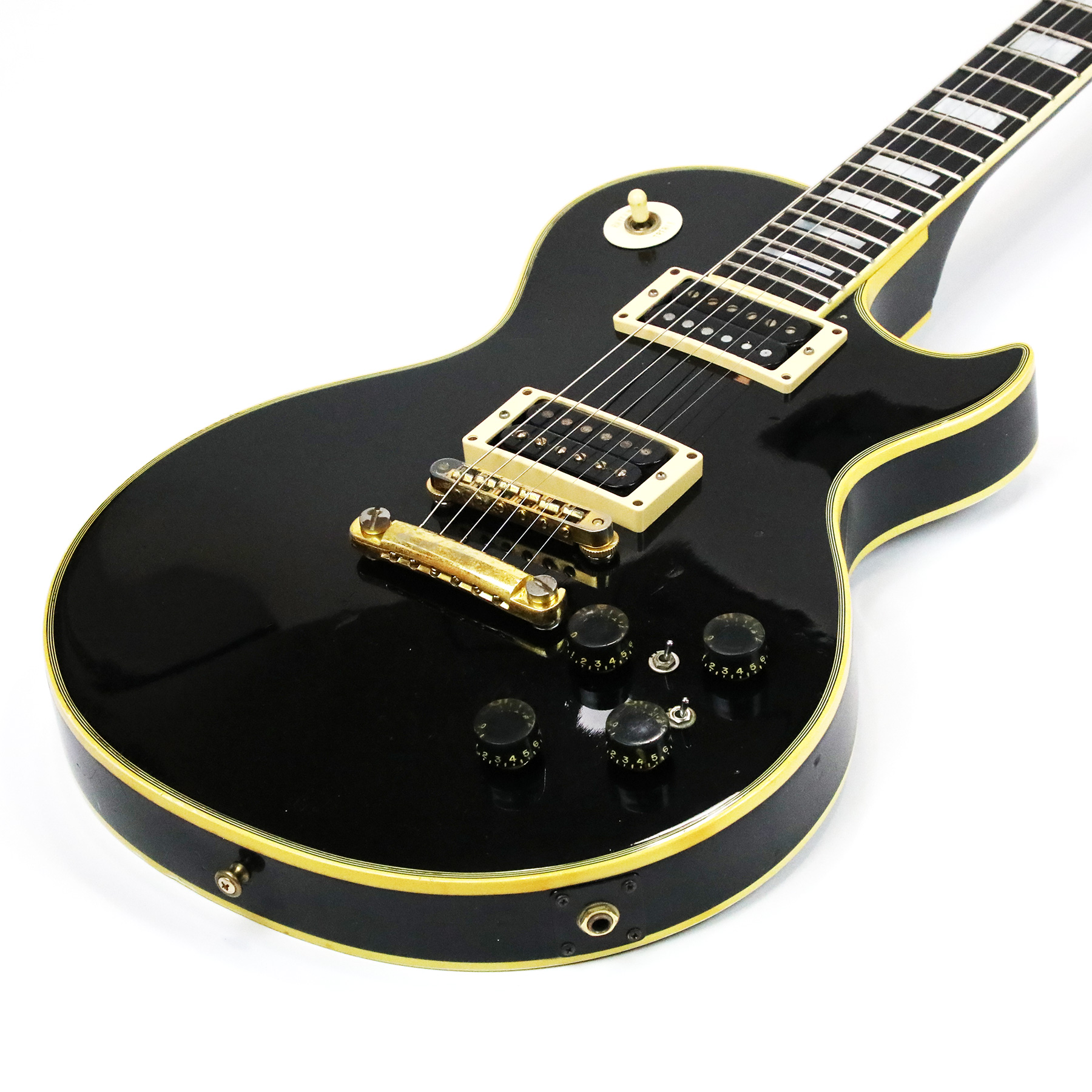 1976-Gibson-Les-Paul-Custom-00115540-07