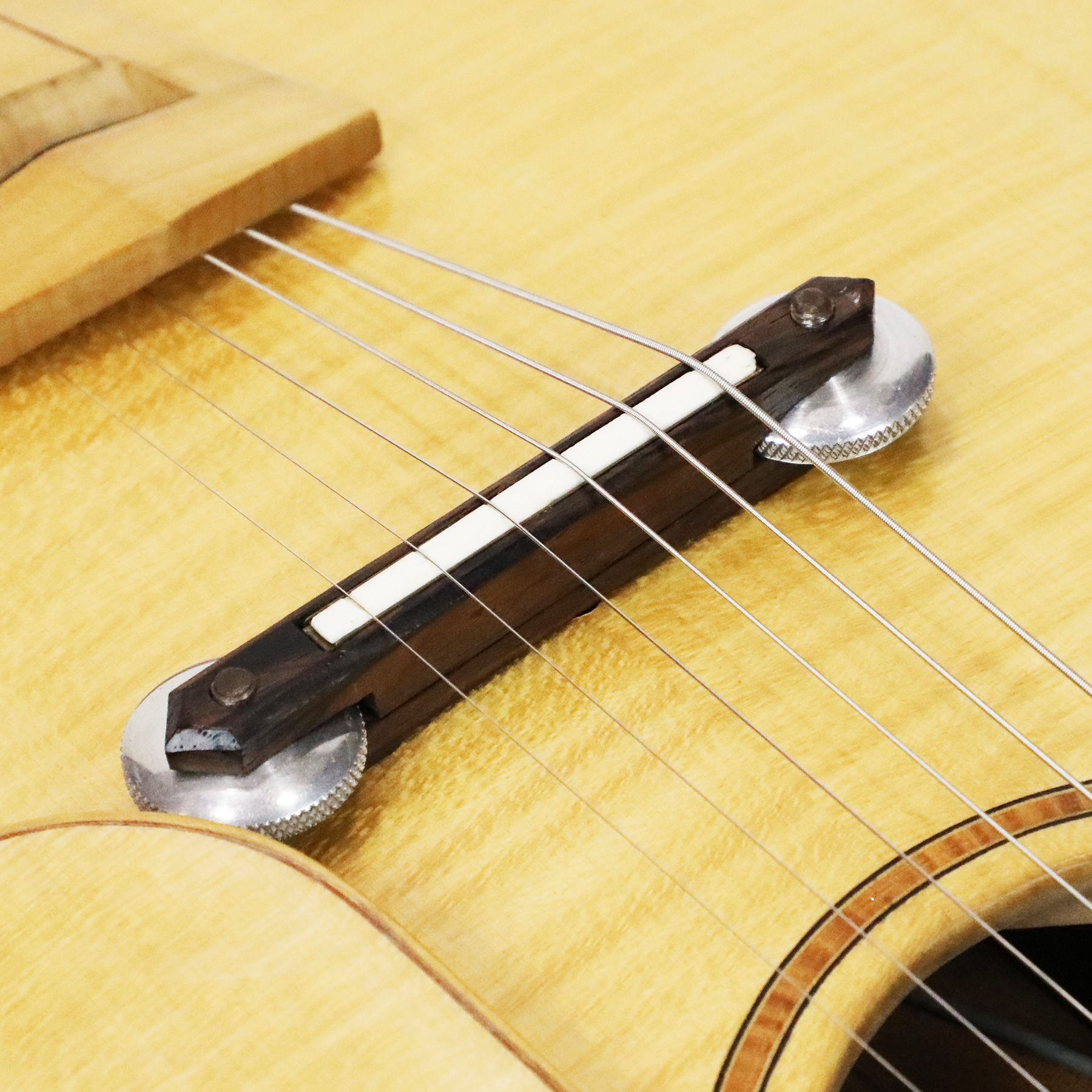 1992-Boutique-Hand-Made-Guitar-31-12