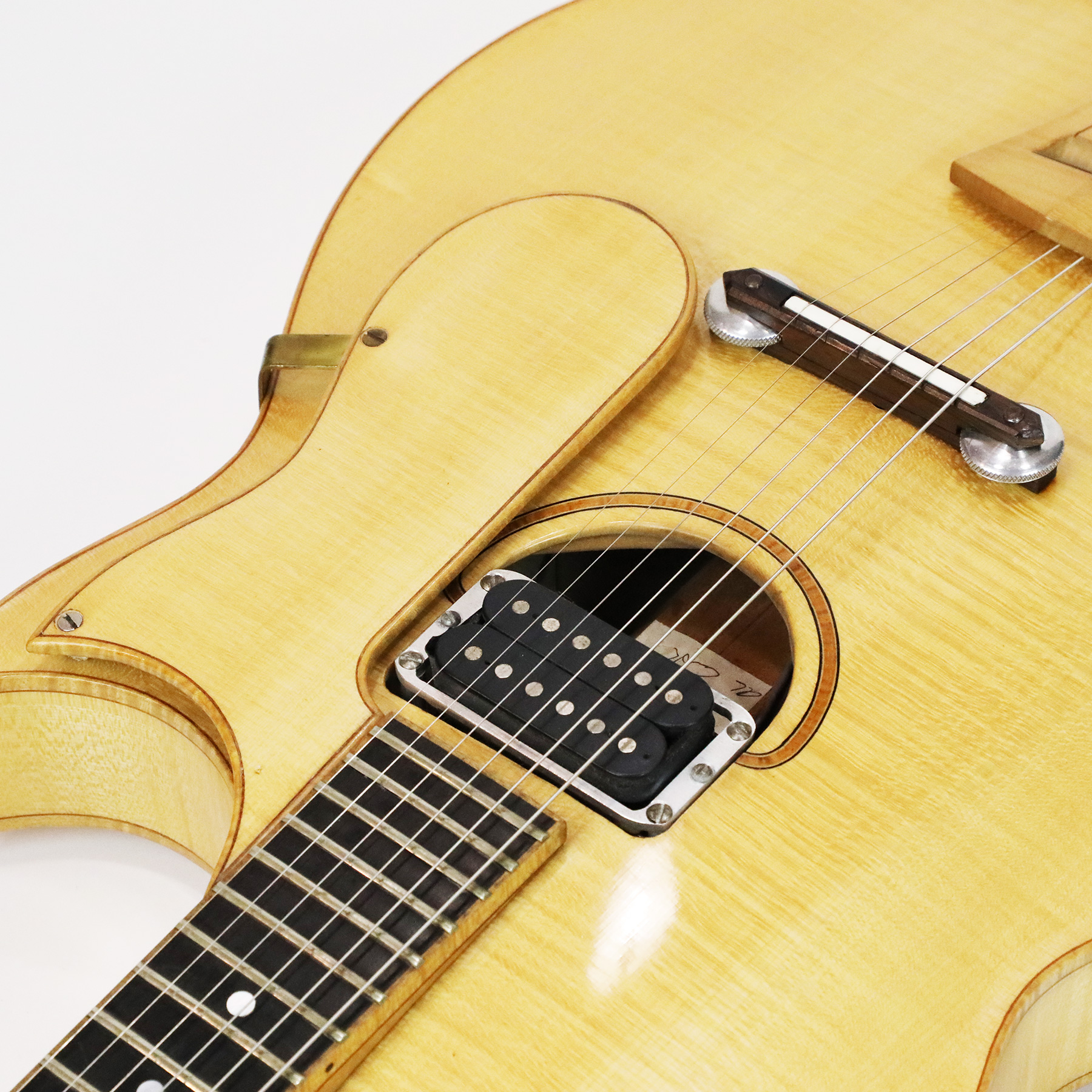 1992-Boutique-Hand-Made-Guitar-31-14