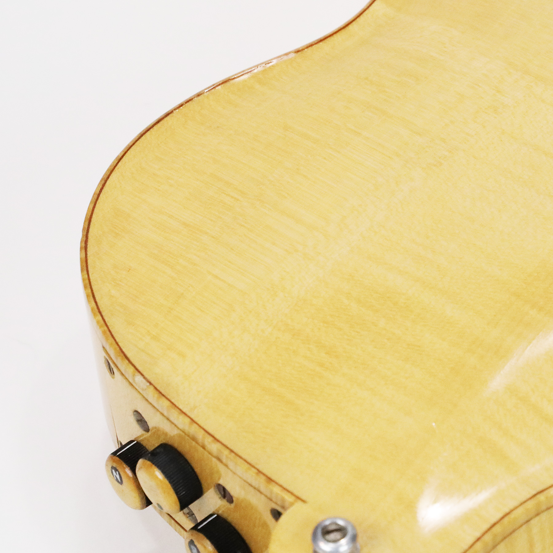 1992-Boutique-Hand-Made-Guitar-31-27